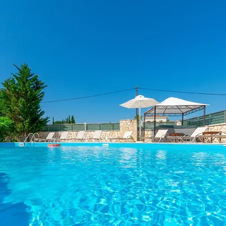 Corfu - Rosa 2 *